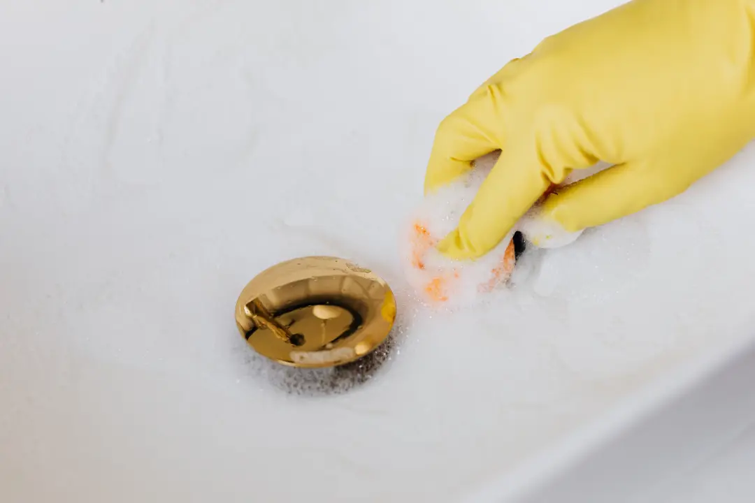 Common Causes and Signs of Blocked Drains in Homes